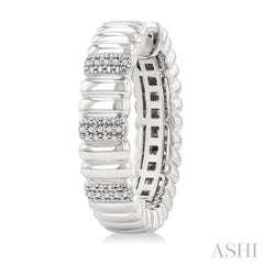 1/10 Ctw Wide Ribbed Plain Polished and Round Cut Diamond Bold Fashion Hoop Earrings in Sterling Silver 1/10 Ctw Wide Ribbed Plain Polished and Round Cut Diamond Bold Fashion Hoop Earrings in Sterling Silver