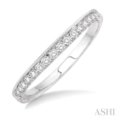 1/4 Ctw Round Cut Diamond Wedding Band in 14K White Gold 1/4 Ctw Round Cut Diamond Wedding Band in 14K White Gold