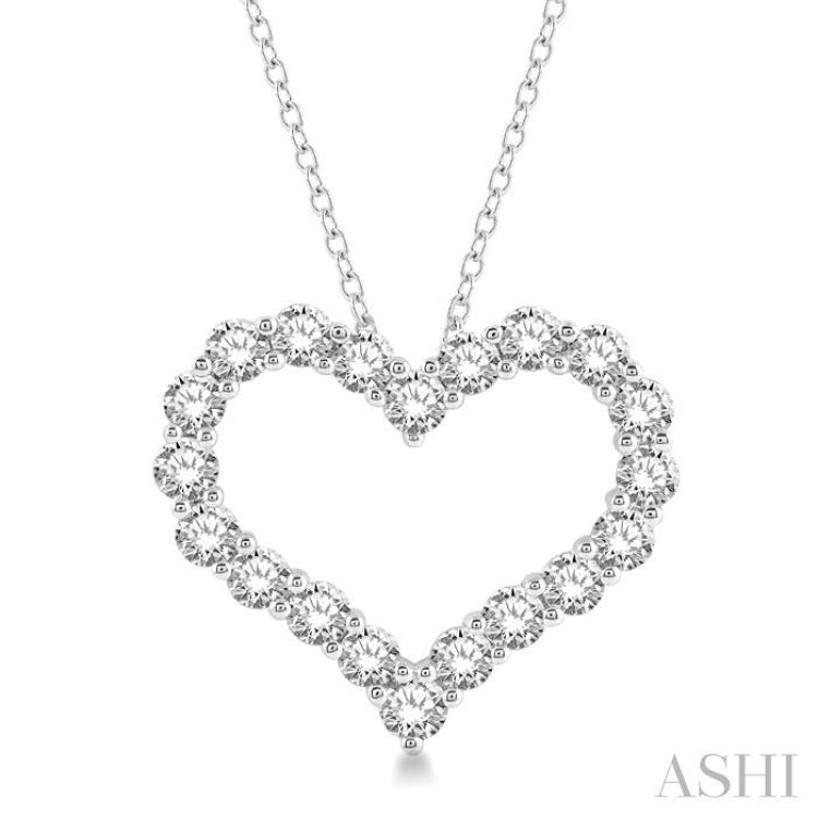 3 Ctw Heart Shape Round Cut Diamond Pendant With Chain in 14K White Gold 3 Ctw Heart Shape Round Cut Diamond Pendant With Chain in 14K White Gold