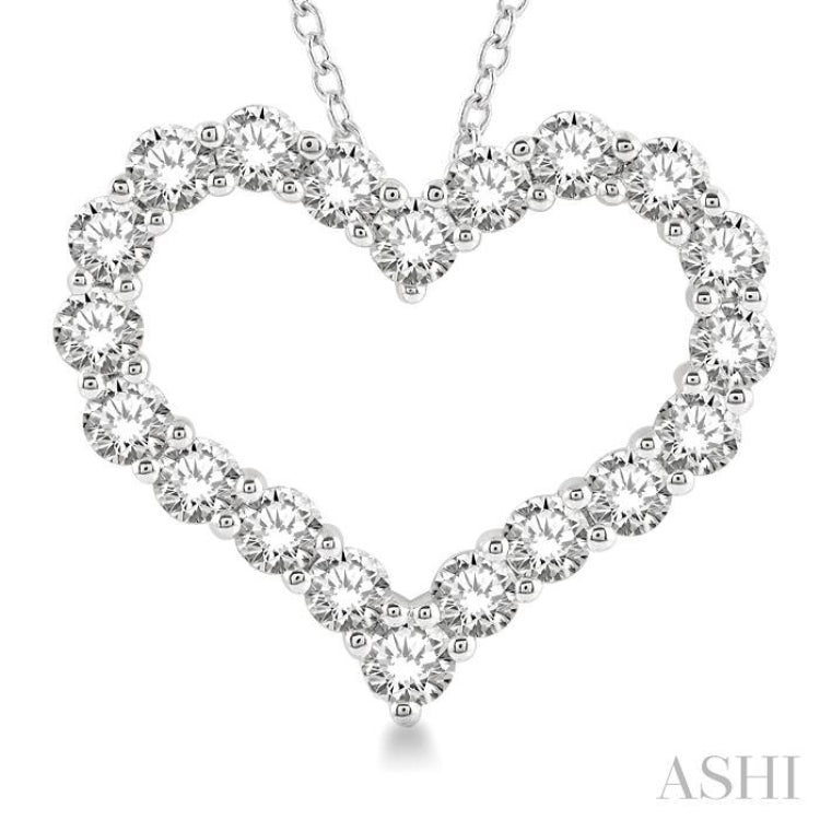 3 Ctw Heart Shape Round Cut Diamond Pendant With Chain in 14K White Gold 3 Ctw Heart Shape Round Cut Diamond Pendant With Chain in 14K White Gold