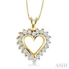 1/2 Ctw Round Cut Diamond Heart Pendant in 14K Yellow Gold with Chain 1/2 Ctw Round Cut Diamond Heart Pendant in 14K Yellow Gold with Chain