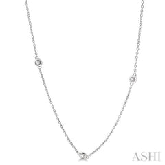 1/4 Ctw Round Cut Diamond Fashion Necklace in 14K White Gold 1/4 Ctw Round Cut Diamond Fashion Necklace in 14K White Gold