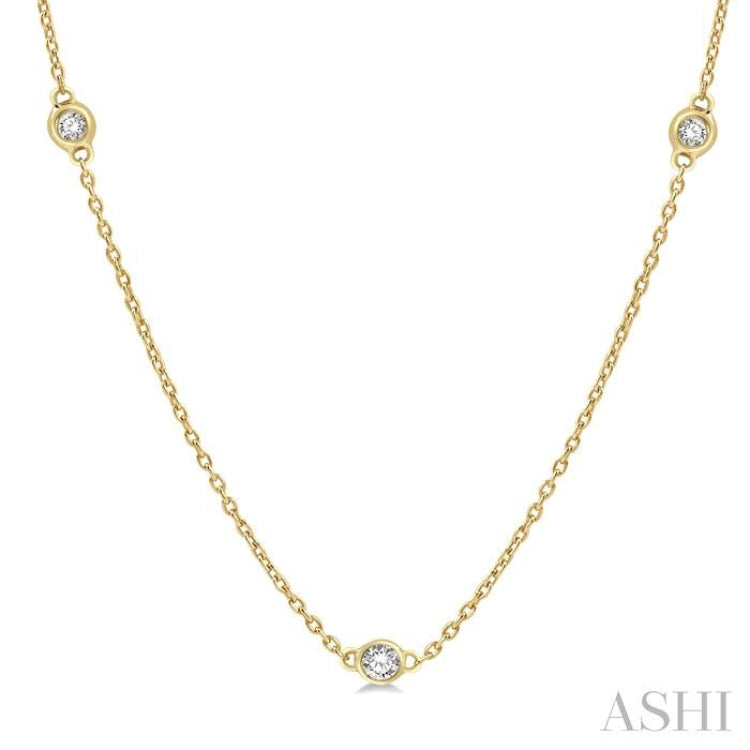 1/4 Ctw Round Cut Diamond Fashion Necklace in 14K Yellow Gold 1/4 Ctw Round Cut Diamond Fashion Necklace in 14K Yellow Gold