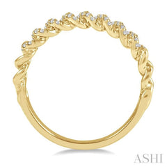 1/6 Ctw Round Cut Diamond Curb & Cuban Fashion Band in 14K Yellow Gold 1/6 Ctw Round Cut Diamond Curb & Cuban Fashion Band in 14K Yellow Gold