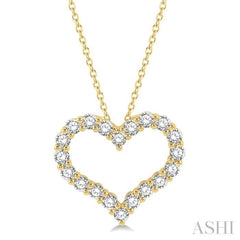 1 1/2 Ctw Heart Shape Round Cut Diamond Pendant With Chain in 14K Yellow Gold 1 1/2 Ctw Heart Shape Round Cut Diamond Pendant With Chain in 14K Yellow Gold
