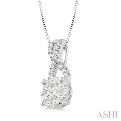 1/4 Ctw Lovebright Round Cut Diamond Pendant in 14K White Gold with Chain 1/4 Ctw Lovebright Round Cut Diamond Pendant in 14K White Gold with Chain