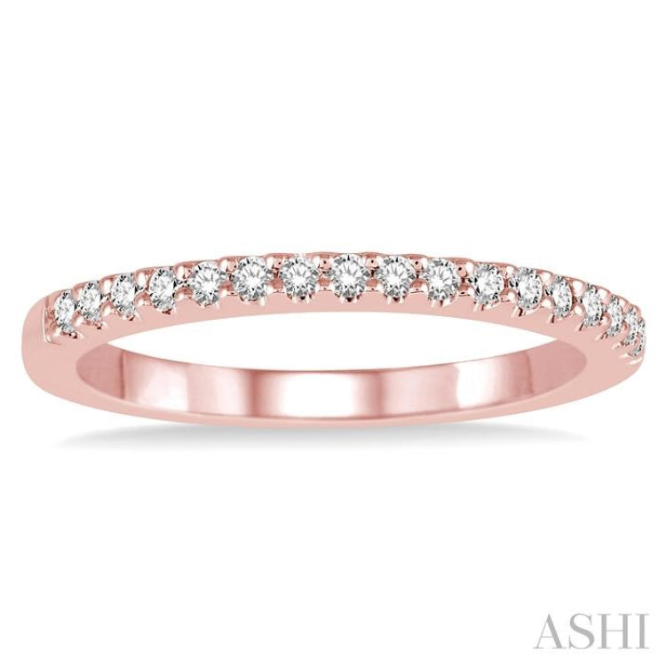 1/6 Ctw Round Cut Diamond Wedding Band in 14K Rose Gold 1/6 Ctw Round Cut Diamond Wedding Band in 14K Rose Gold