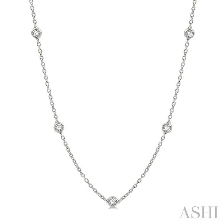 1 Ctw Round Cut Diamond Station Necklace in 14K White Gold 1 Ctw Round Cut Diamond Station Necklace in 14K White Gold