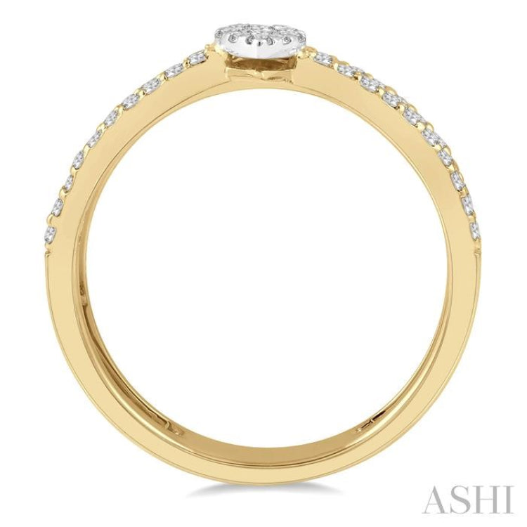 1/3 Ctw Twin Band Pear Shape Lovebright Round Cut Diamond Fashion Ring in 14K Yellow and White Gold 1/3 Ctw Twin Band Pear Shape Lovebright Round Cut Diamond Fashion Ring in 14K Yellow and White Gold