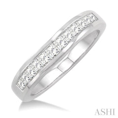 1/2 ctw Princess Cut Diamond Matching Wedding Band in 14K White Gold 1/2 ctw Princess Cut Diamond Matching Wedding Band in 14K White Gold
