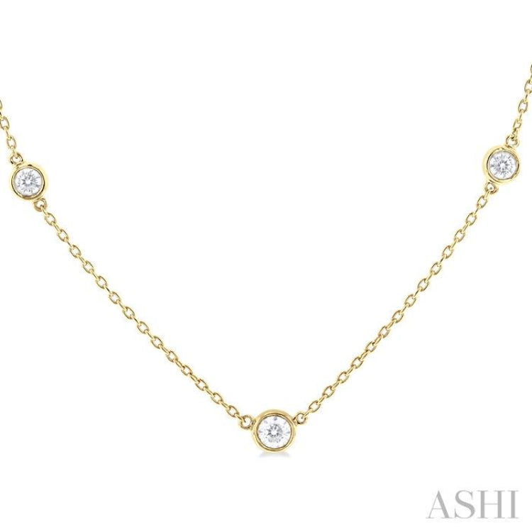 1/2 Ctw Bezel Set Round Cut Diamond Station Necklace in 14K Yellow Gold 1/2 Ctw Bezel Set Round Cut Diamond Station Necklace in 14K Yellow Gold