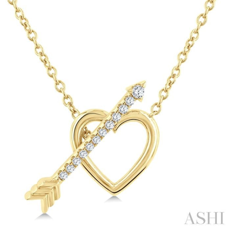 1/8 Ctw Heart Toggle Round Cut Diamond Fashion Necklace in 10K Yellow Gold 1/8 Ctw Heart Toggle Round Cut Diamond Fashion Necklace in 10K Yellow Gold