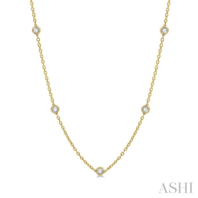 2 Ctw Round Cut Diamond Fashion Necklace in 14K Yellow Gold 2 Ctw Round Cut Diamond Fashion Necklace in 14K Yellow Gold