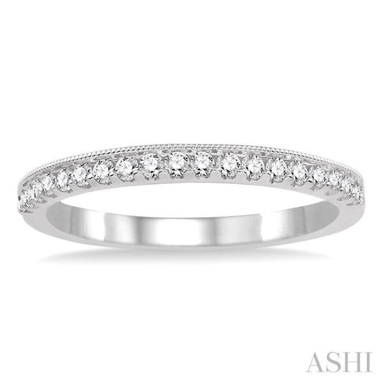 1/4 ctw Round Cut Diamond Wedding Band in 14K White Gold 1/4 ctw Round Cut Diamond Wedding Band in 14K White Gold