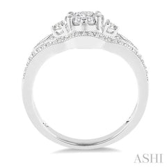 1/2 Ctw Round Cut Diamond Lovebright Ring in 14K White Gold 1/2 Ctw Round Cut Diamond Lovebright Ring in 14K White Gold