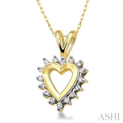 1/10 Ctw Single Cut Diamond Heart Pendant in 10K Yellow Gold with Chain 1/10 Ctw Single Cut Diamond Heart Pendant in 10K Yellow Gold with Chain