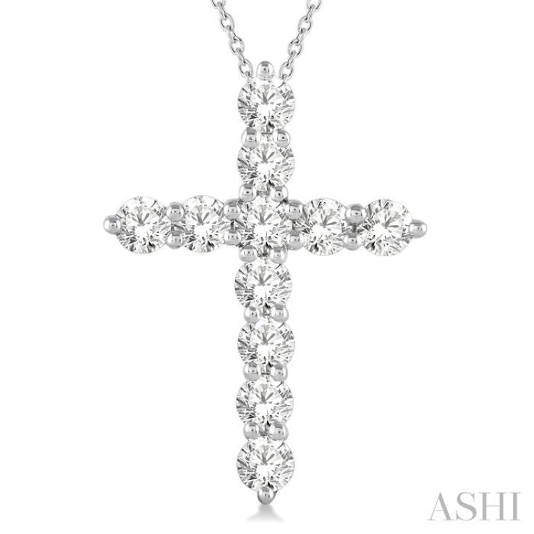 1 Ctw Round Cut Diamond Cross Pendant in 14K White Gold with Chain 1 Ctw Round Cut Diamond Cross Pendant in 14K White Gold with Chain