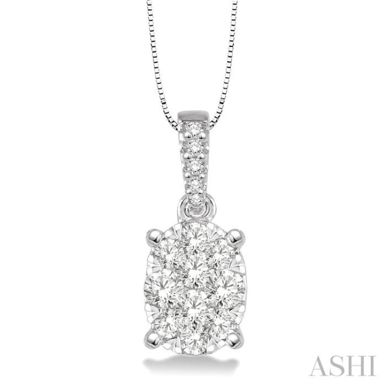 1/3 Ctw Oval Shape Diamond Lovebright Pendant in 14K White Gold with Chain 1/3 Ctw Oval Shape Diamond Lovebright Pendant in 14K White Gold with Chain