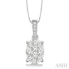 1/3 Ctw Oval Shape Diamond Lovebright Pendant in 14K White Gold with Chain 1/3 Ctw Oval Shape Diamond Lovebright Pendant in 14K White Gold with Chain