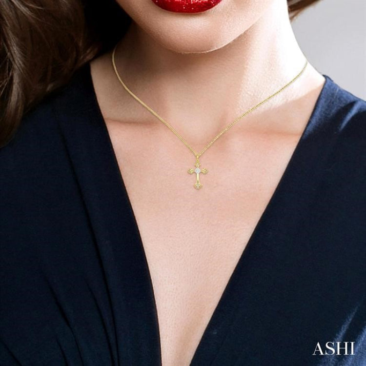 1/4 Ctw Art Deco Lovebright Round Cut Diamond Cross Pendant in 14K Yellow and White Gold with chain 1/4 Ctw Art Deco Lovebright Round Cut Diamond Cross Pendant in 14K Yellow and White Gold with chain