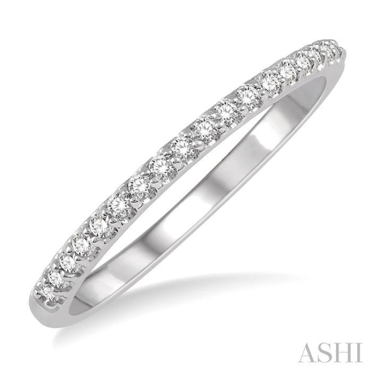 1/6 ctw Round Cut Diamond Wedding Band in 14K White Gold 1/6 ctw Round Cut Diamond Wedding Band in 14K White Gold