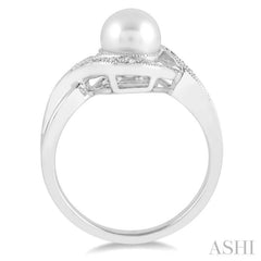 7x7 MM Round Shape Cultured Pearl and 1/20 Ctw Round Cut Diamond Ring in Sterling Silver 7x7 MM Round Shape Cultured Pearl and 1/20 Ctw Round Cut Diamond Ring in Sterling Silver