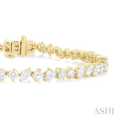 5 3/4 Ctw Mixed Shape Cut Diamond Fashion Bracelet in 14K Yellow Gold 5 3/4 Ctw Mixed Shape Cut Diamond Fashion Bracelet in 14K Yellow Gold