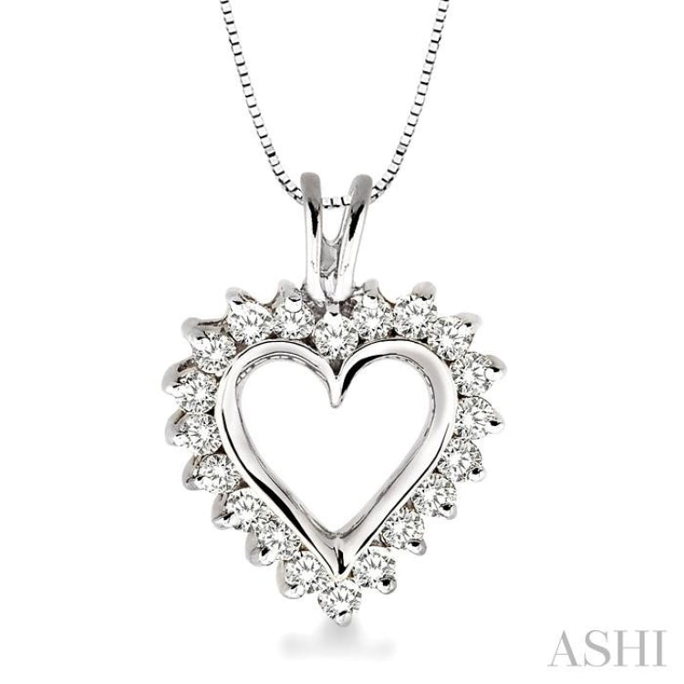 1/2 Ctw Round Cut Diamond Heart Pendant in 14K White Gold with Chain 1/2 Ctw Round Cut Diamond Heart Pendant in 14K White Gold with Chain