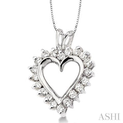 1/2 Ctw Round Cut Diamond Heart Pendant in 14K White Gold with Chain 1/2 Ctw Round Cut Diamond Heart Pendant in 14K White Gold with Chain
