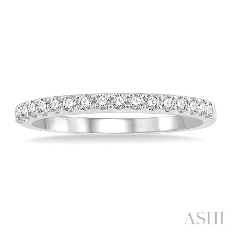 1/3 Ctw Round Cut Diamond Wedding Band in 14K White Gold 1/3 Ctw Round Cut Diamond Wedding Band in 14K White Gold