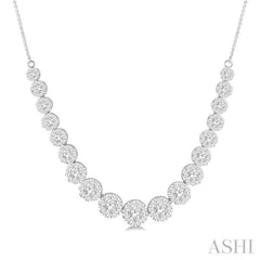 4 1/10 Ctw Round Cut Diamond Lovebright Necklace in 14K White Gold 4 1/10 Ctw Round Cut Diamond Lovebright Necklace in 14K White Gold