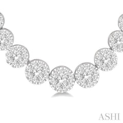 4 1/10 Ctw Round Cut Diamond Lovebright Necklace in 14K White Gold 4 1/10 Ctw Round Cut Diamond Lovebright Necklace in 14K White Gold