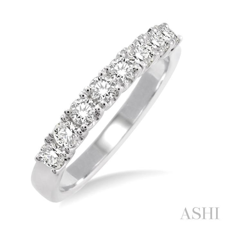 5/8 Ctw Round Cut Diamond Wedding Band in 14K White Gold 5/8 Ctw Round Cut Diamond Wedding Band in 14K White Gold