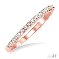 1/4 Ctw Round Cut Diamond Wedding Band in 14K Rose Gold 1/4 Ctw Round Cut Diamond Wedding Band in 14K Rose Gold