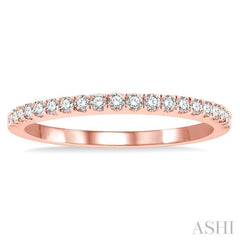 1/4 Ctw Round Cut Diamond Wedding Band in 14K Rose Gold 1/4 Ctw Round Cut Diamond Wedding Band in 14K Rose Gold