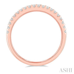 1/4 Ctw Round Cut Diamond Wedding Band in 14K Rose Gold 1/4 Ctw Round Cut Diamond Wedding Band in 14K Rose Gold