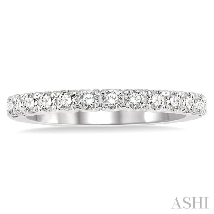 1/2 Ctw Round Cut Diamond Wedding Band in 14K White Gold 1/2 Ctw Round Cut Diamond Wedding Band in 14K White Gold