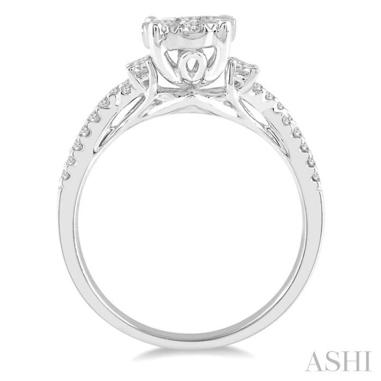 3/4 Ctw Crossed Split Shank Lovebright Diamond Cluster Ring in 14K White Gold 3/4 Ctw Crossed Split Shank Lovebright Diamond Cluster Ring in 14K White Gold