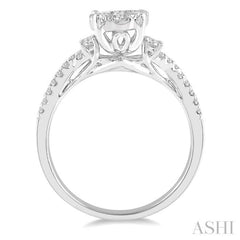 3/4 Ctw Crossed Split Shank Lovebright Diamond Cluster Ring in 14K White Gold 3/4 Ctw Crossed Split Shank Lovebright Diamond Cluster Ring in 14K White Gold