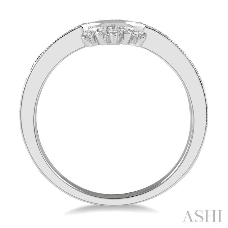 1/5 Ctw Crown Arch Round Cut Diamond Wedding Band in 14K White Gold 1/5 Ctw Crown Arch Round Cut Diamond Wedding Band in 14K White Gold