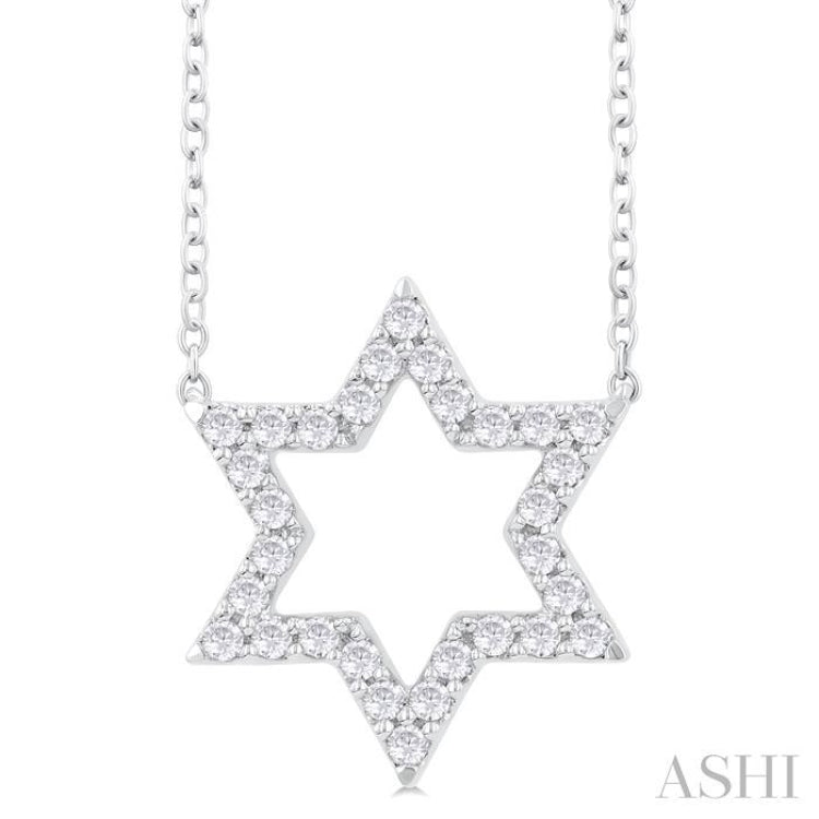 1/4 Ctw Star of David Round Cut Diamond Fashion Pendant With Chain in 14K White Gold 1/4 Ctw Star of David Round Cut Diamond Fashion Pendant With Chain in 14K White Gold