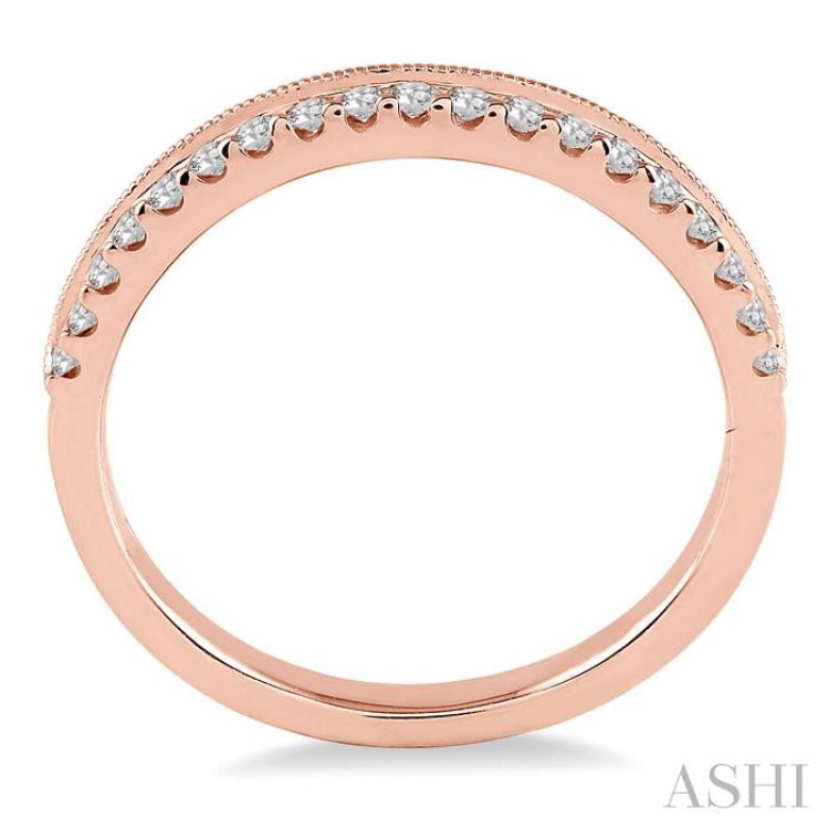 1/4 Ctw Round Cut Diamond Wedding Band in 14K Rose Gold 1/4 Ctw Round Cut Diamond Wedding Band in 14K Rose Gold
