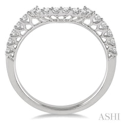 3/8 Ctw Arch Shape Round Cut Diamond Wedding Band in 14K White Gold 3/8 Ctw Arch Shape Round Cut Diamond Wedding Band in 14K White Gold