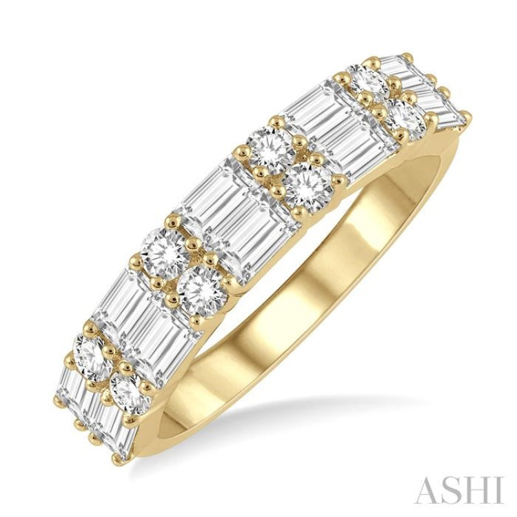 1 1/5 Ctw Double Baguette and Round Cut Diamond Fashion Band in 14K Yellow Gold 1 1/5 Ctw Double Baguette and Round Cut Diamond Fashion Band in 14K Yellow Gold