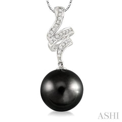 10 MM Black Cultured Pearl and 1/8 Ctw Round Cut Diamond Pendant in 14K White Gold with Chain 10 MM Black Cultured Pearl and 1/8 Ctw Round Cut Diamond Pendant in 14K White Gold with Chain