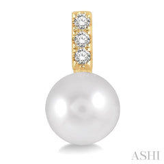 7 MM Cultured Pearls and 1/10 Ctw Round Cut Diamond Earrings in 10K Yellow Gold 7 MM Cultured Pearls and 1/10 Ctw Round Cut Diamond Earrings in 10K Yellow Gold