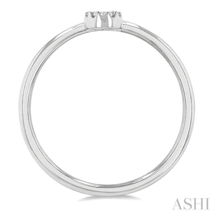 1/20 Ctw Initial 'S' Round Cut Diamond Fashion Ring in 10K White Gold 1/20 Ctw Initial 'S' Round Cut Diamond Fashion Ring in 10K White Gold
