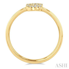1/20 Ctw Initial 'G' Round Cut Diamond Fashion Ring in 10K Yellow Gold 1/20 Ctw Initial 'G' Round Cut Diamond Fashion Ring in 10K Yellow Gold