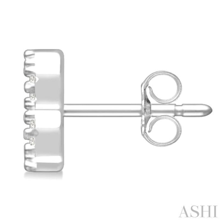 1/8 Ctw Initial 'B' Round Cut Diamond Earrings in 10K White Gold 1/8 Ctw Initial 'B' Round Cut Diamond Earrings in 10K White Gold