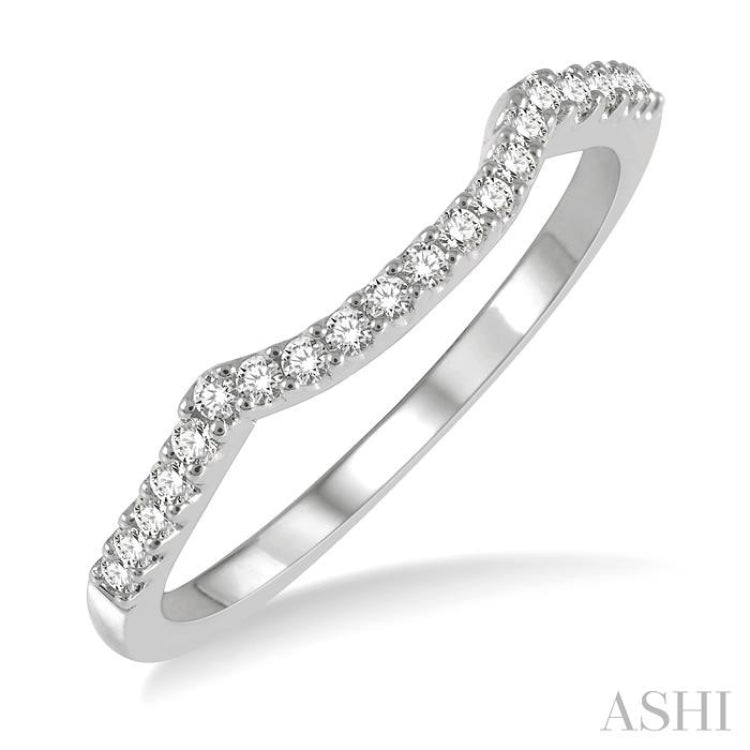 1/6 Ctw Crescent Round Cut Diamond Wedding Band in 14K White Gold 1/6 Ctw Crescent Round Cut Diamond Wedding Band in 14K White Gold